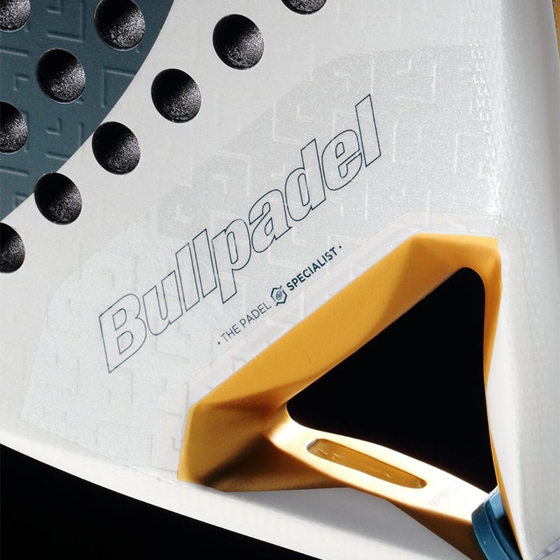 BullpadelBullpadel Pearl 26 Padel Raketi