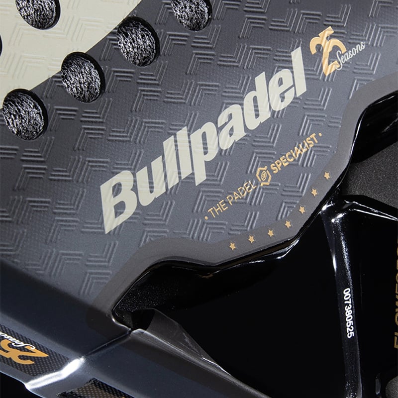 BullpadelBullpadel Flow Legend 26 Padel Raketi