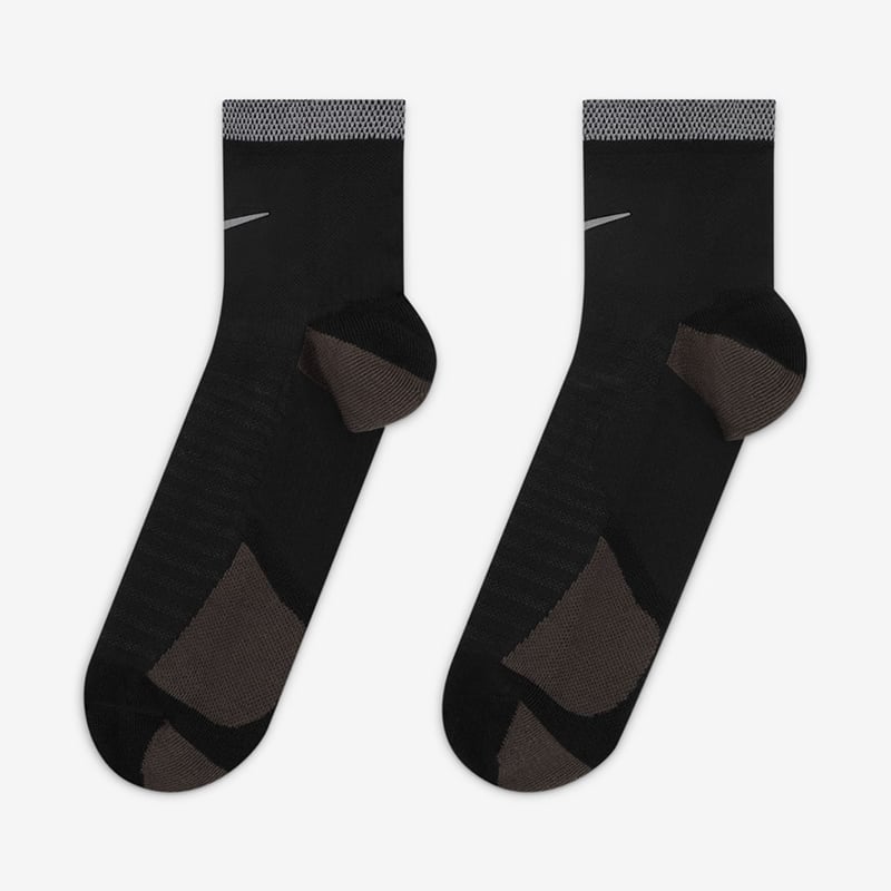 NikeNike Dri-FIT Spark Cushioned Ankle Koşu Çorabı (Tek Çift)