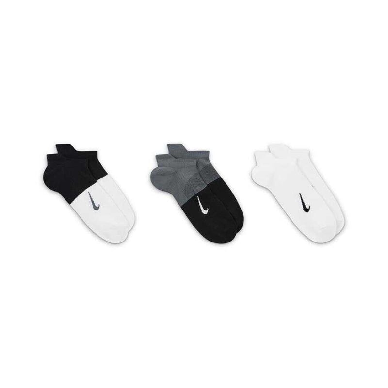 NikeNike Everyday Plus Lightweight No-Show Antreman Çorabı (3 Çift)