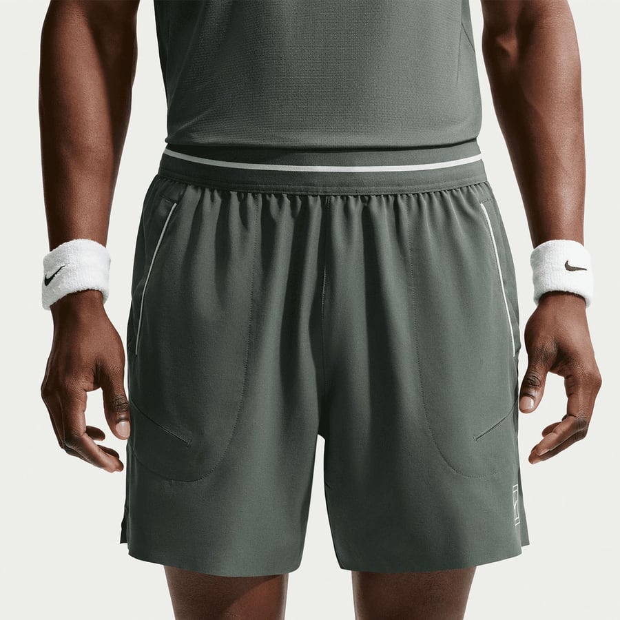NikeNikeCourt Advantage Dri-FIT 15 cm Erkek Tenis Şortu