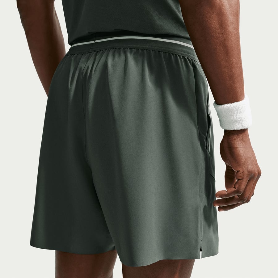 NikeNikeCourt Advantage Dri-FIT 15 cm Erkek Tenis Şortu