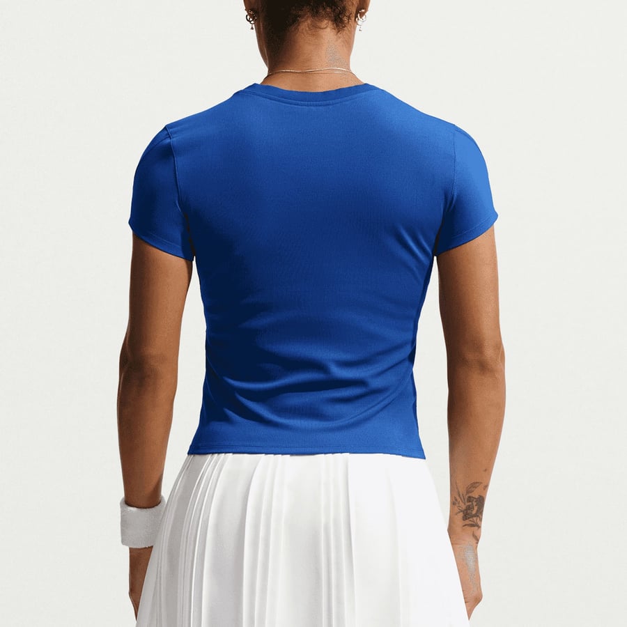 NikeNikeCourt Advantage Dri-FIT Kısa Kollu Kadın Tenis Üstü