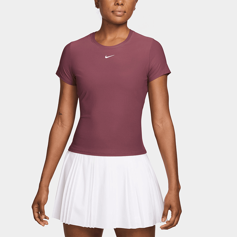 NikeNike Victory Dri-FIT Kısa Kollu Kadın Tenis Üstü