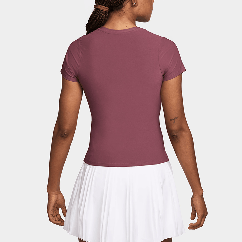 NikeNike Victory Dri-FIT Kısa Kollu Kadın Tenis Üstü