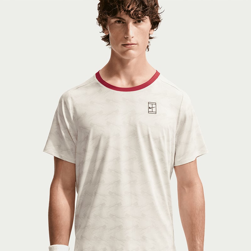 NikeNikeCourt Advantage Erkek Tenis Tişörtü