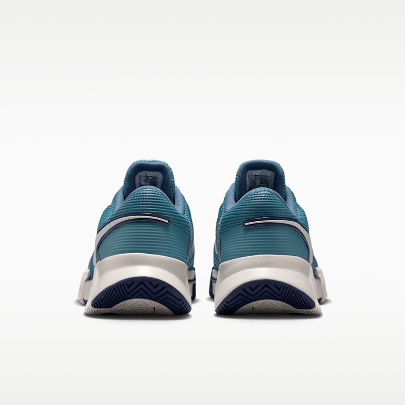 NikeNike GP Challenge 1.5 Sert Kort Erkek Tenis Ayakkabısı