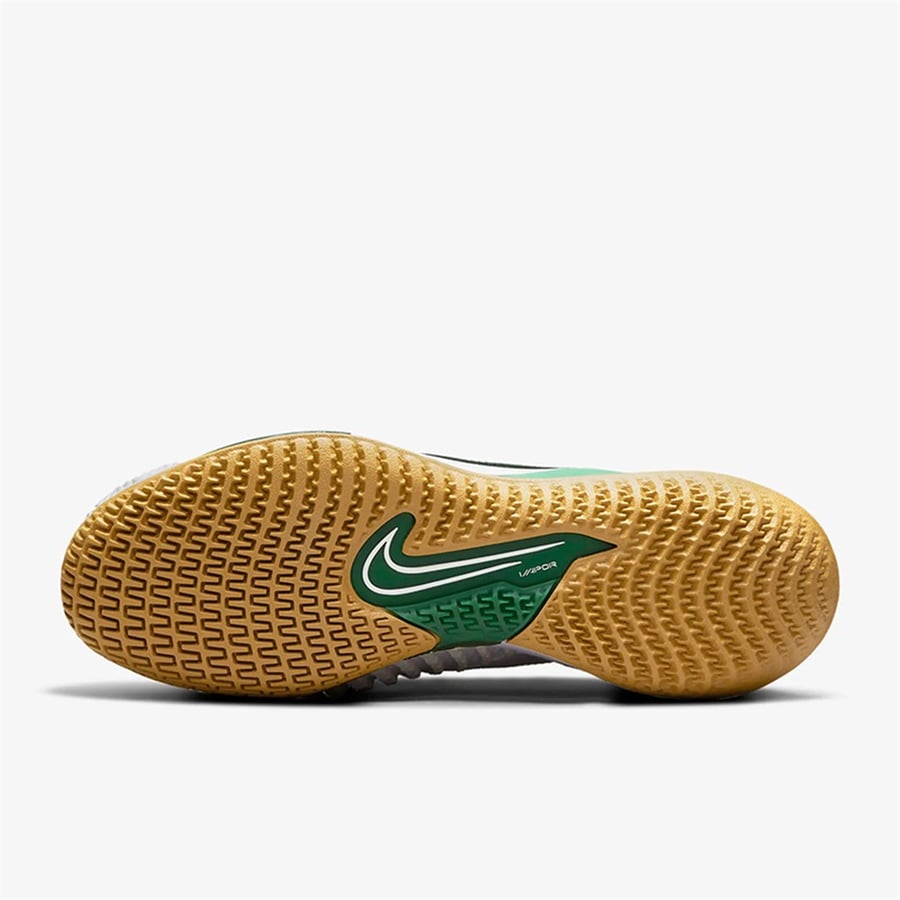 NikeNike Court React Vapor NXT Kadın Tenis Ayakkabısı