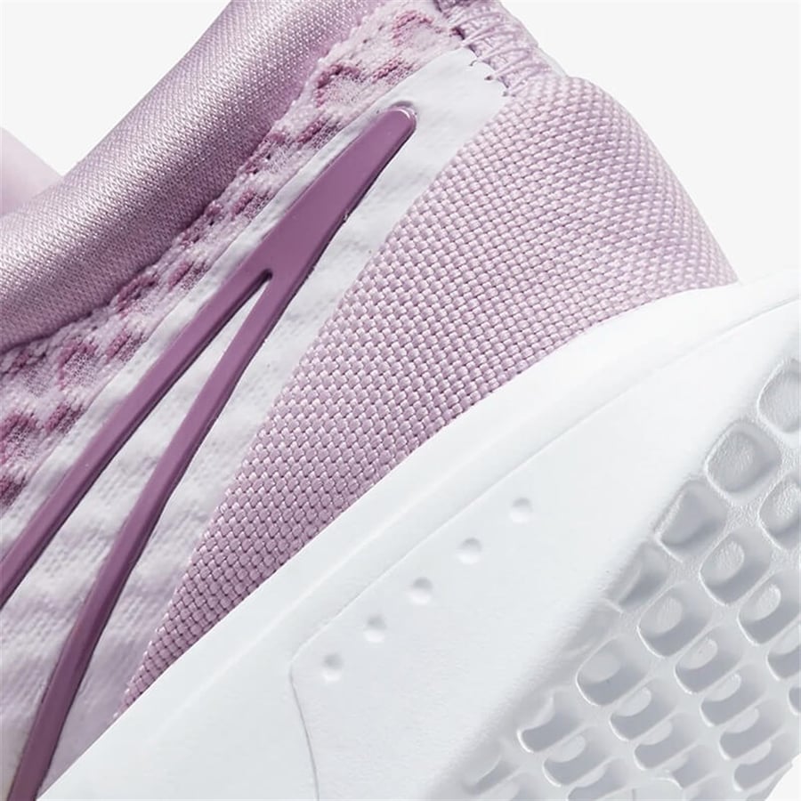 NikeNike Zoom Pro Sert Kort Kadın Tenis Ayakkabısı