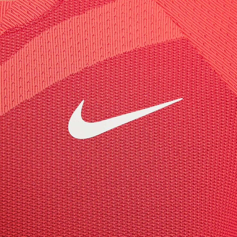 NikeNike Rafa Dri-FIT ADV Kısa Kollu Erkek Tenis Üstü