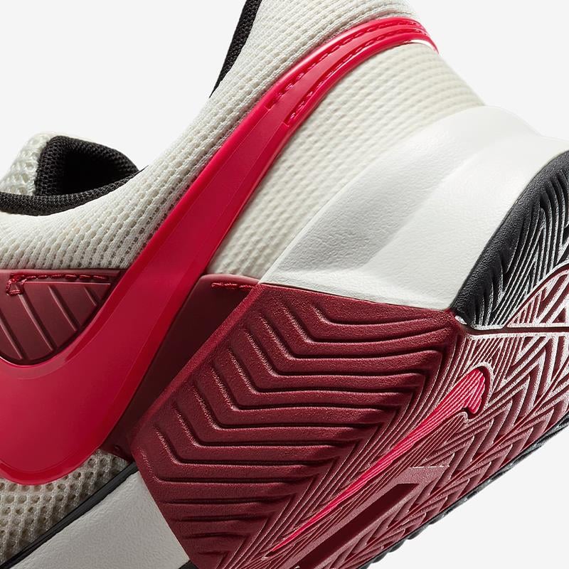 NikeNike Zoom GP Challenge 1 Sert Kort Kadın Tenis Ayakkabısı