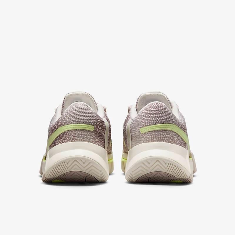 NikeNike Zoom GP Challenge 1 Premium Kadın Tenis Ayakkabısı