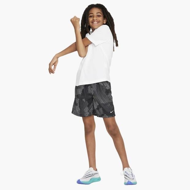 NikeNike Multi Dri-FIT Erkek Genç Çocuk Şortu