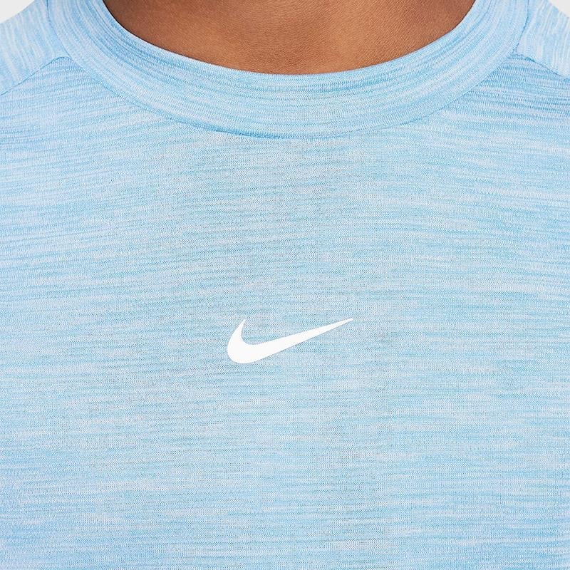 NikeNike Multi Dri-FIT Erkek Çocuk Antreman Üstü