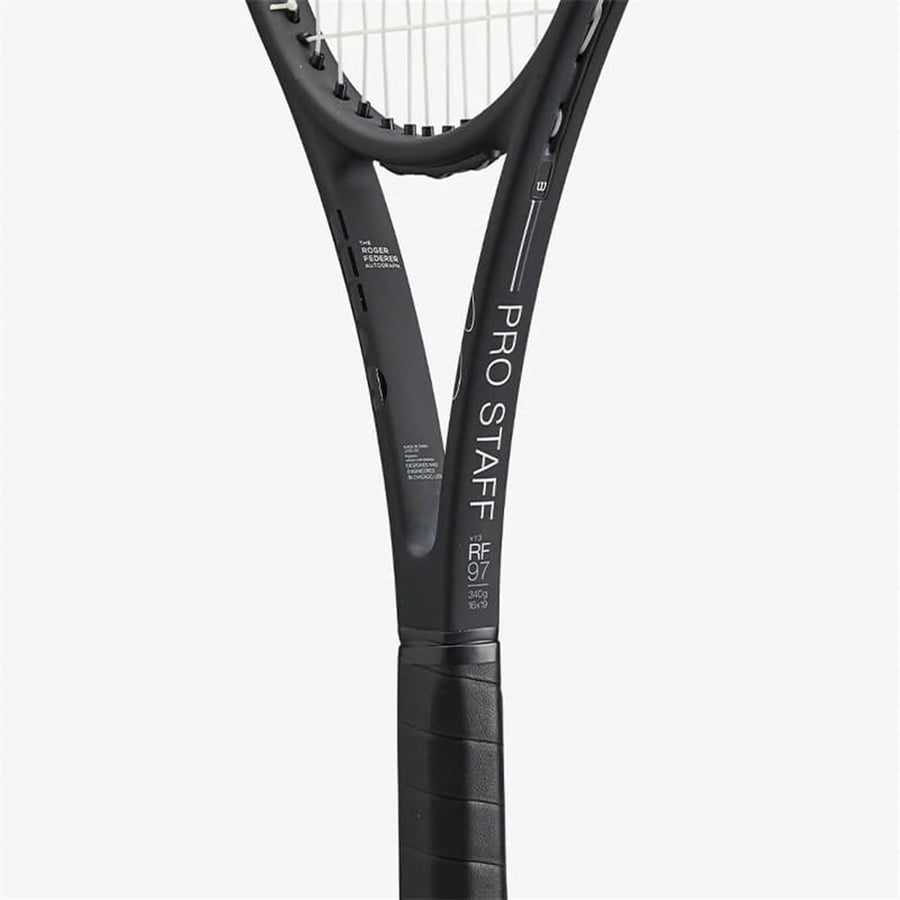 WilsonWilson Pro Staff RF97 v13 Tenis Raketi