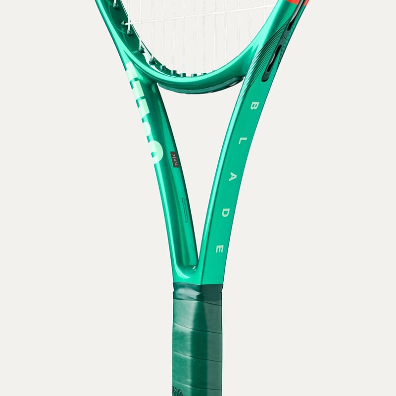 WilsonWilson Blade 100 v10 Tenis Raketi (300gr.)