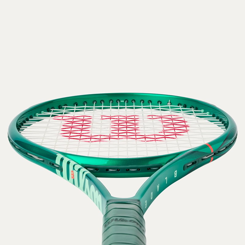 WilsonWilson Blade 100UL v10 Tenis Raketi (265gr.)