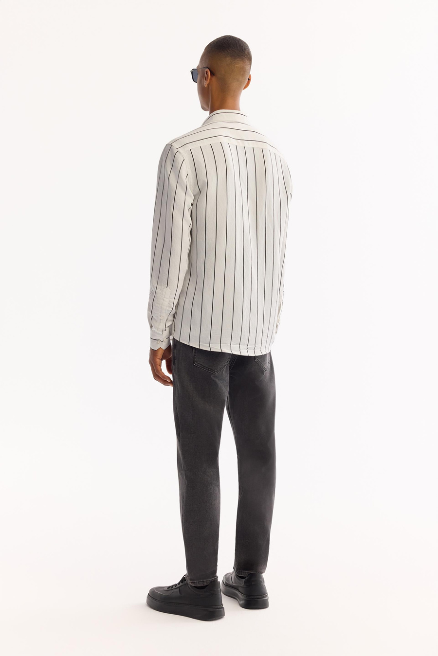 White Under-Collar Buttoned Soft Touch Striped Shirt