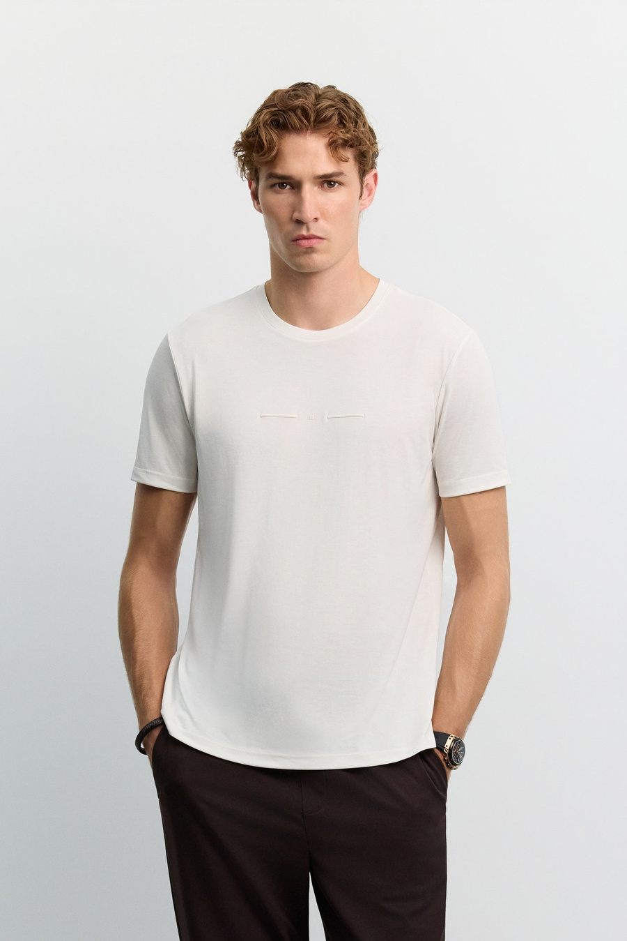 Ekru Bisiklet Yaka Baskılı Soft Touch T-Shirt