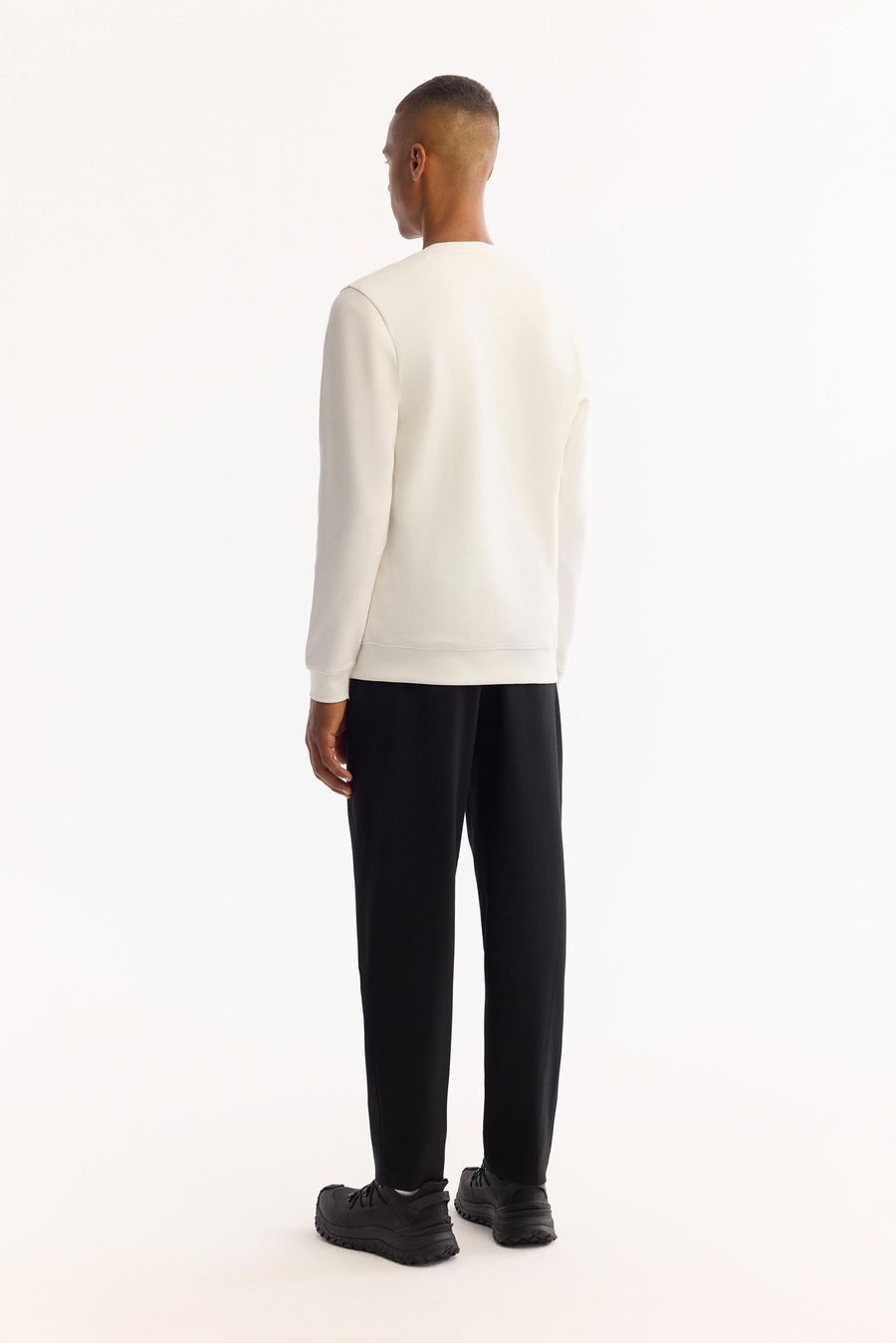 Ekru Bisiklet Yaka Kolay Ütülenen Bi-Stretch Sweatshirt