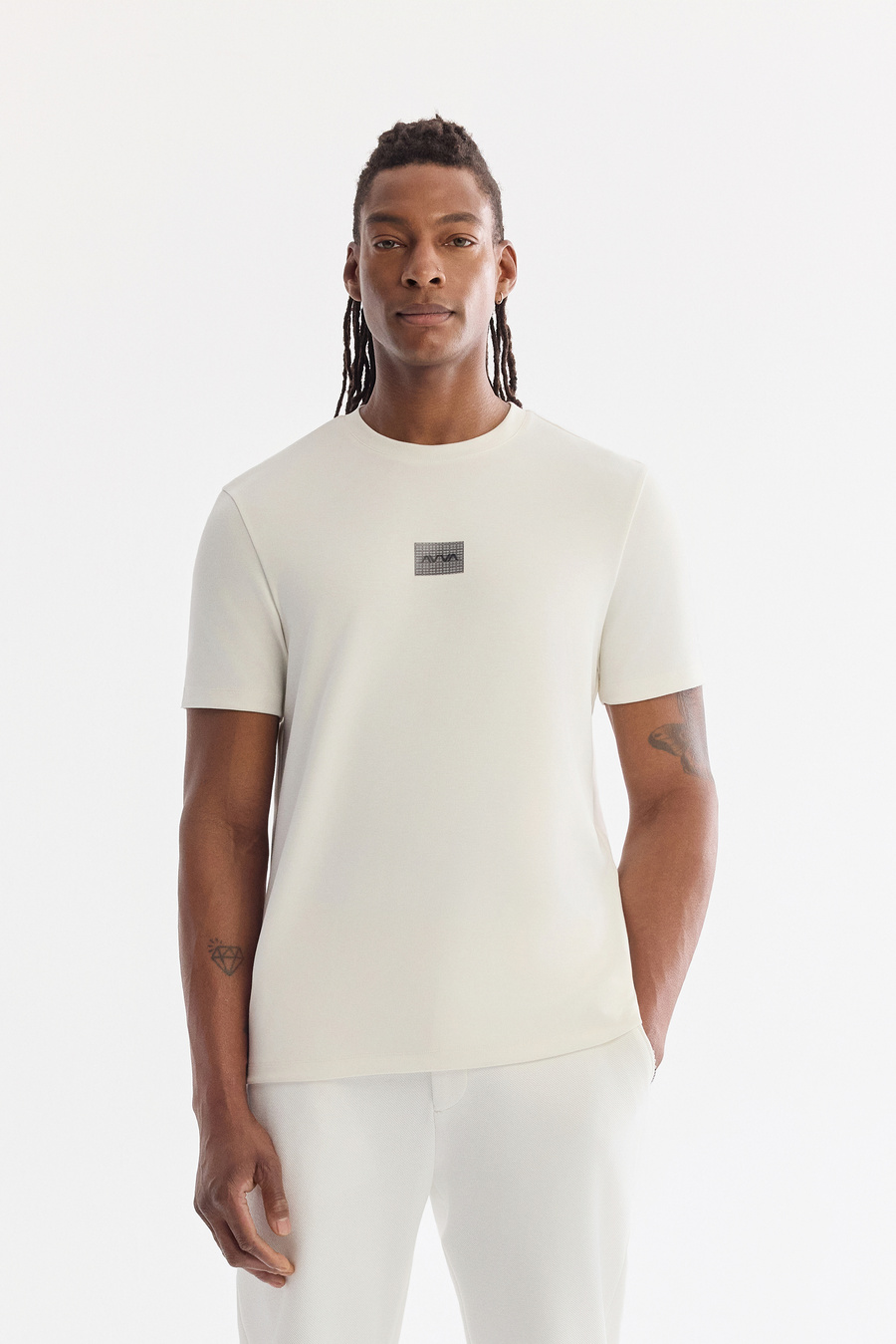 Ekru Bisiklet Yaka Viskon Karışımlı Baskılı Bi-Stretch İnterlok T-Shirt