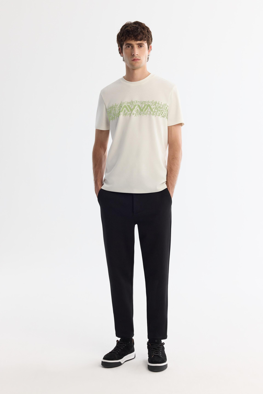 Ekru Bisiklet Yaka İnterlok Elastan T-Shirt