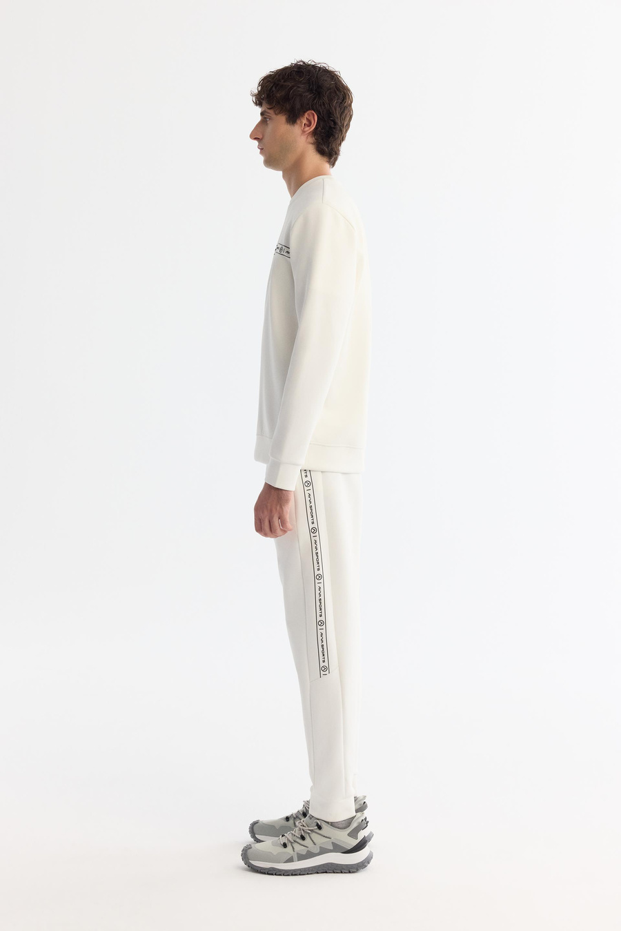 Ekru Bisiklet Yaka Pamuklu Baskılı Elastan Sweatshirt
