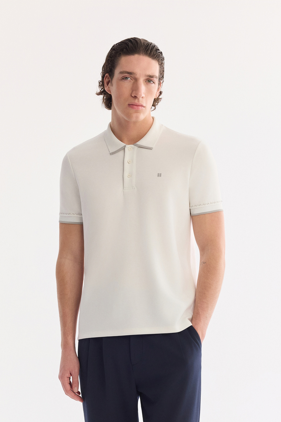 Ekru Düğmeli  Polo Yaka Flexi Bask İnterlok T-Shirt