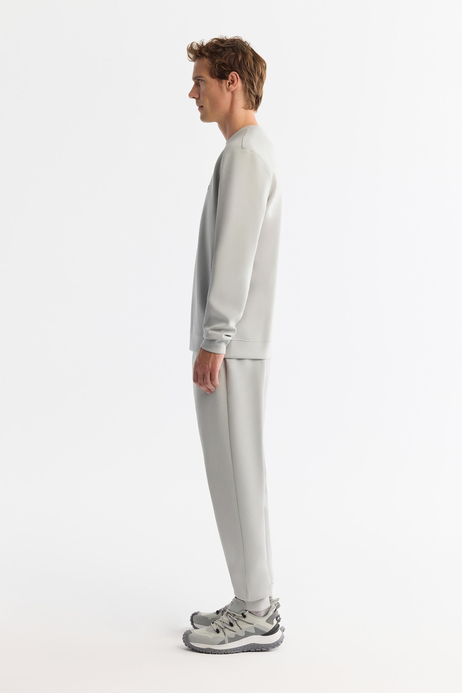 Gri Bisiklet Yaka Esnek Yumuşak Doku İnterlok Kumaş Basic Sweatshirt