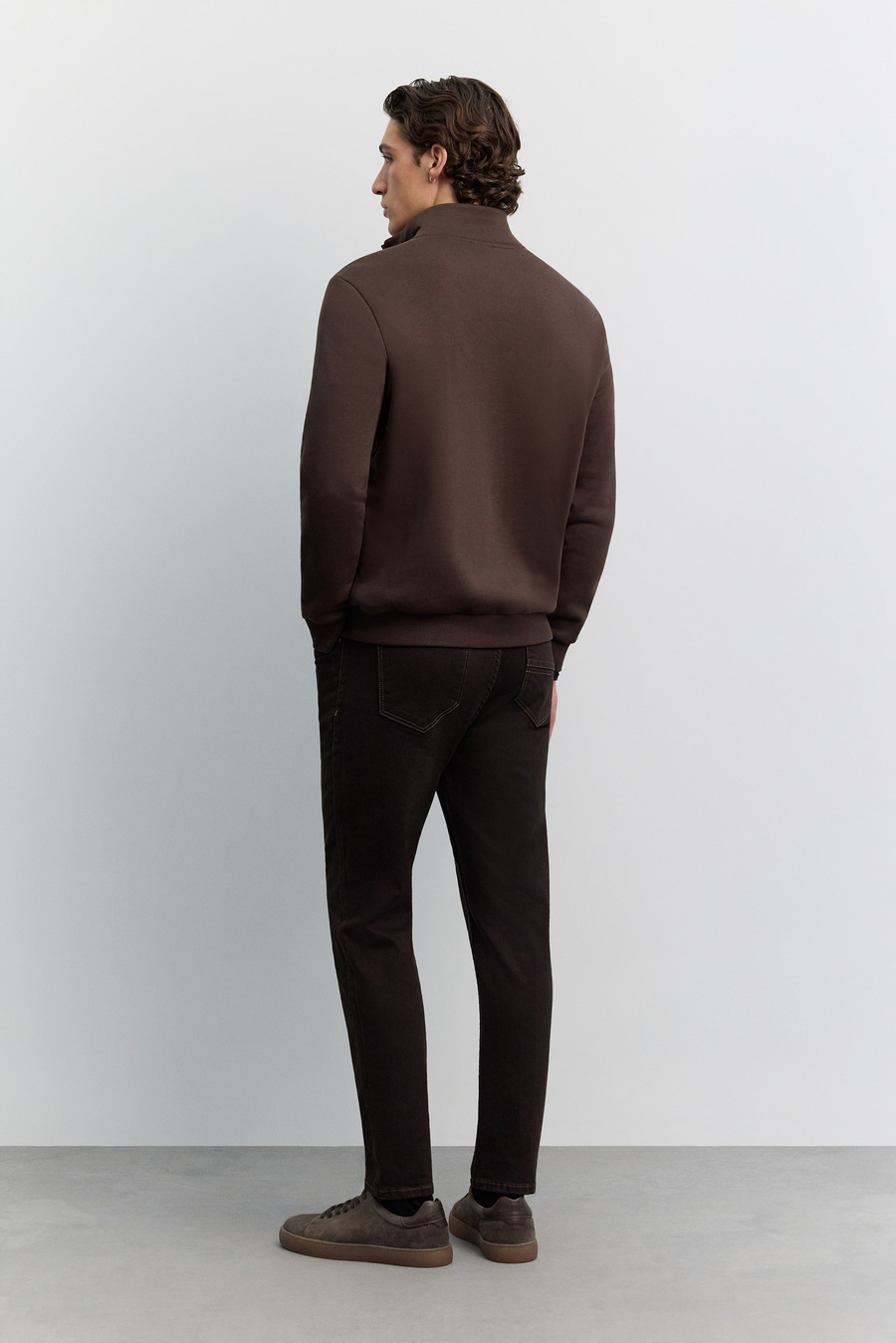 Kahve Dik Yaka Fermuarlı 3 İplik Şardonlu Sweatshirt