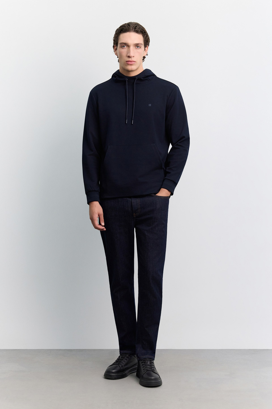 Lacivert Kapüşonlu Kolay Ütülenebilir İnterlok Sweatshirt
