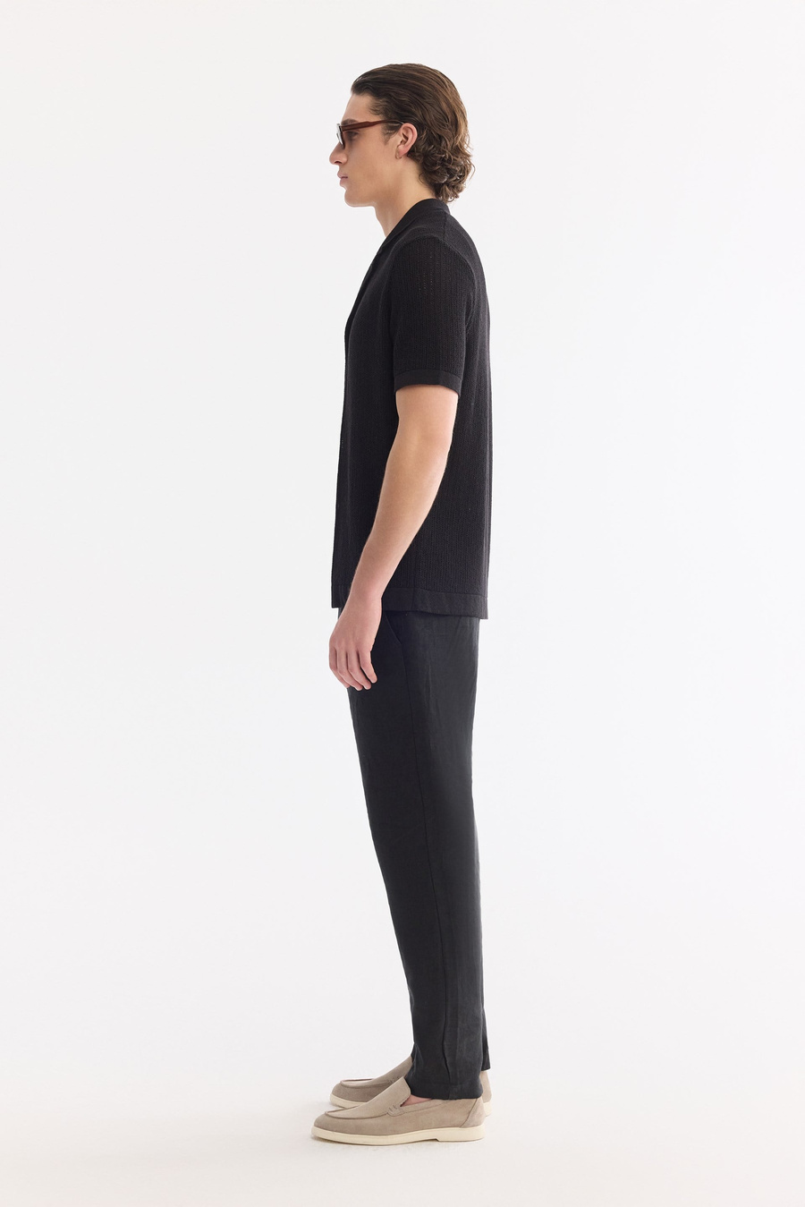 Siyah Apaj Yaka Önden Düğmeli Soft Touch Kısa Kollu Triko T-Shirt