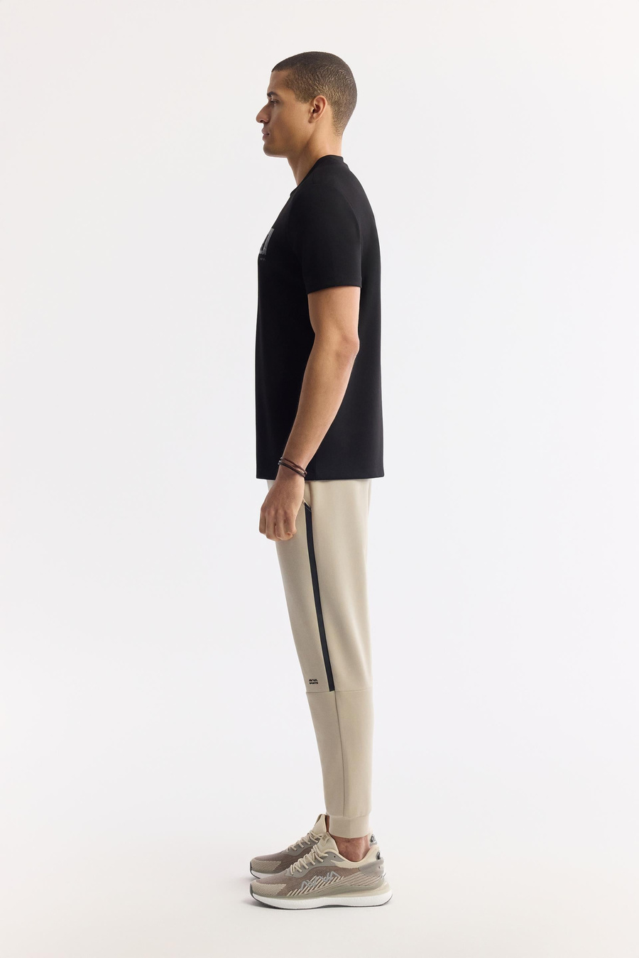 Siyah Bisiklet Yaka Baskılı Bi-Stretch İnterlok T-Shirt