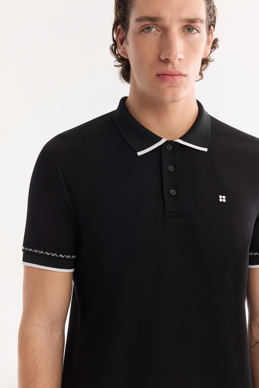 Siyah Düğmeli  Polo Yaka Flexi Bask İnterlok T-Shirt