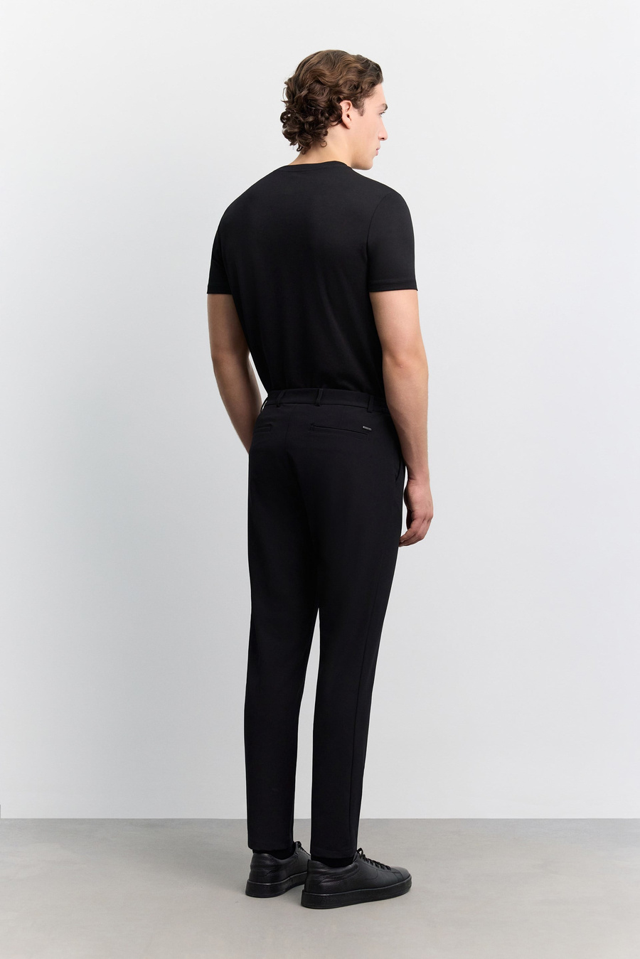 Siyah Yanı Lastikli Teknik Slim Fit Pantolon