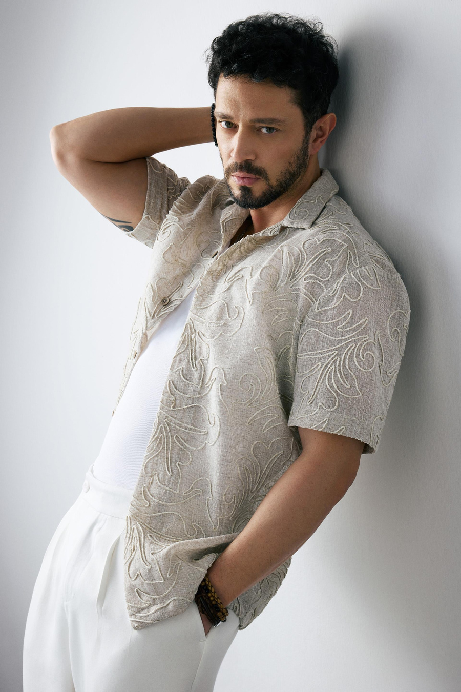 Stone Apaj Collar Embroidered Linen Blend Short Sleeve Shirt