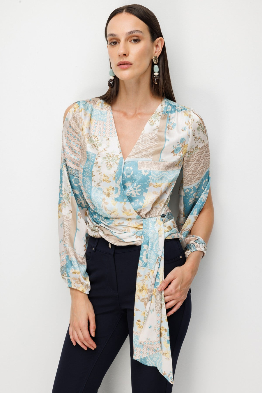 Ekol Beli Fularlı Desenli Crop Bluz Turkuaz