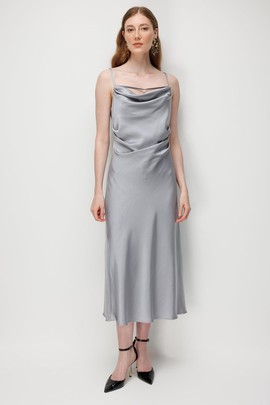 Ekol Drape Detaylı Askılı Maxi Elbise Gümüş