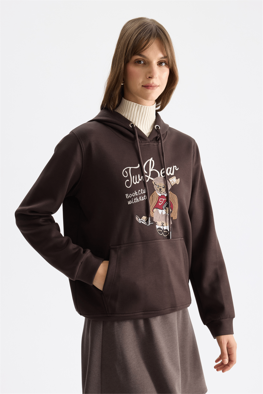 On Ayıcık Baskılı Kapüşonlu Sweatshirt Kahve