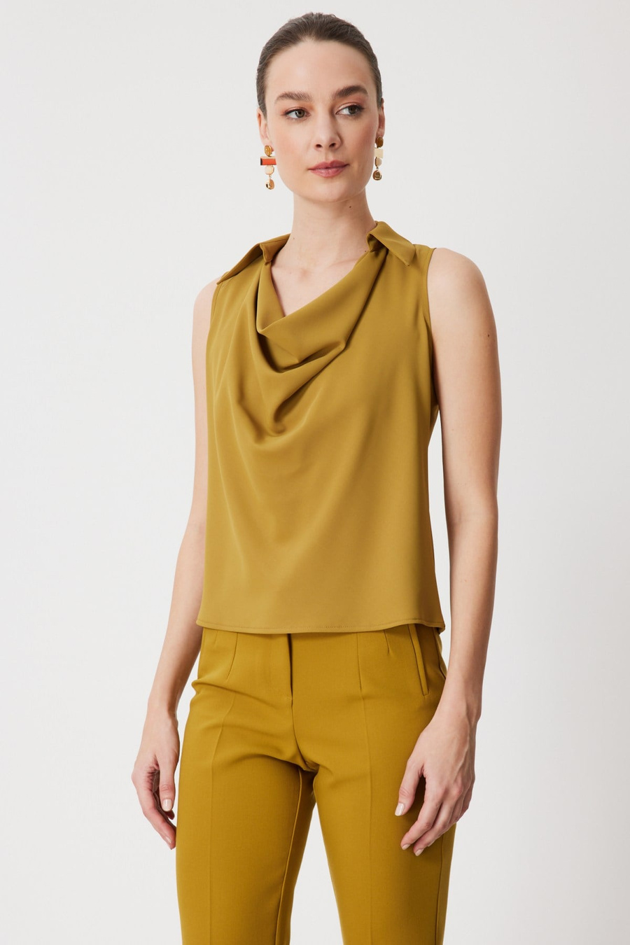 Mi Degaje Yaka Kolsuz Bluz Olive