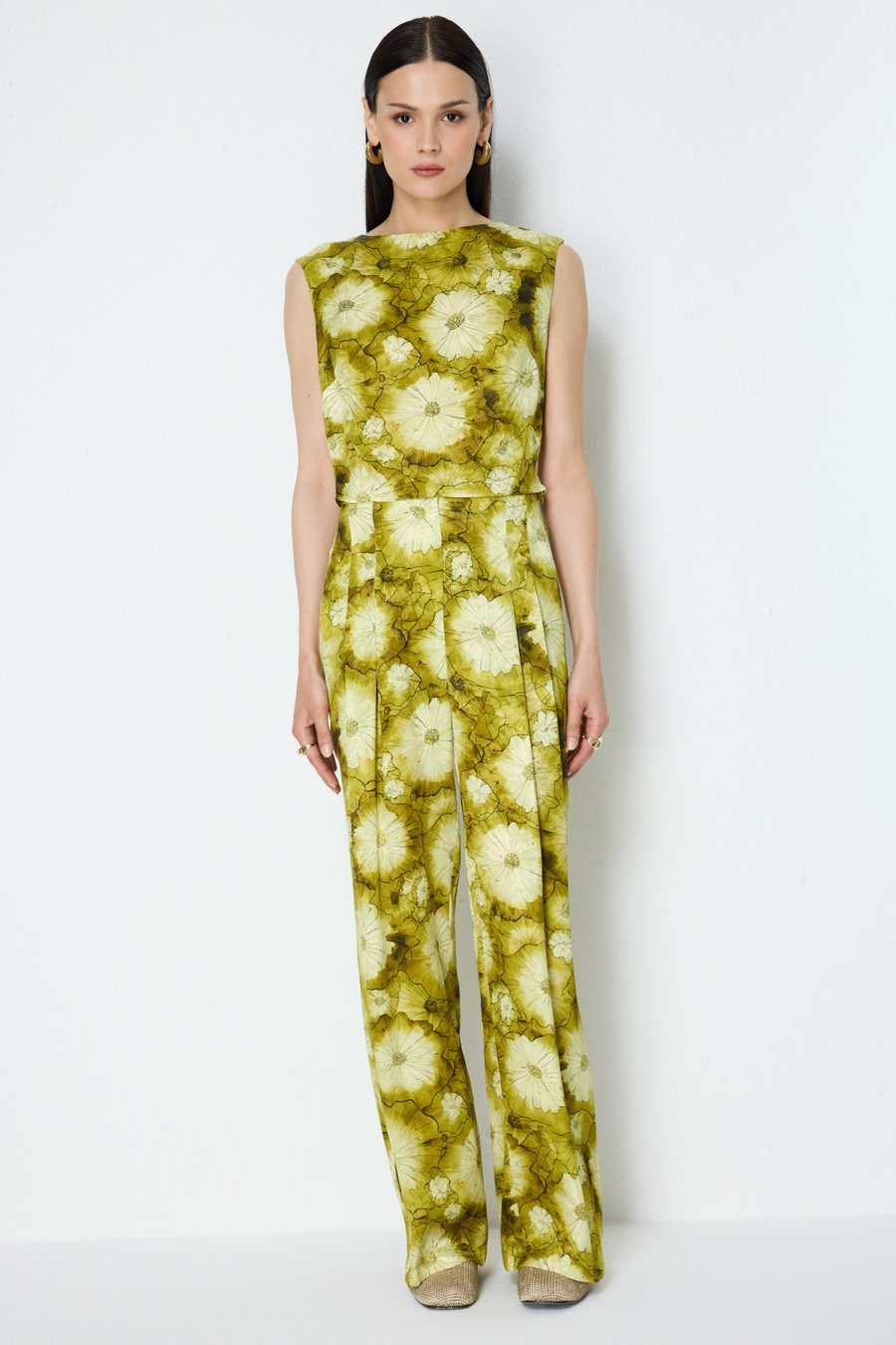 On Desenli Kolsuz Crop Bluz Olive