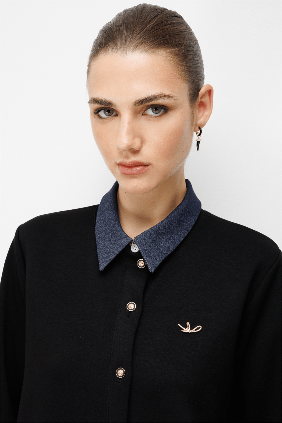 On Yakası Denim Aksesuar Detaylı Hırka Siyah