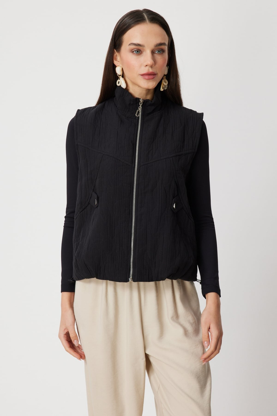 On Yan Cepli Dik Yaka Crop Yelek Siyah