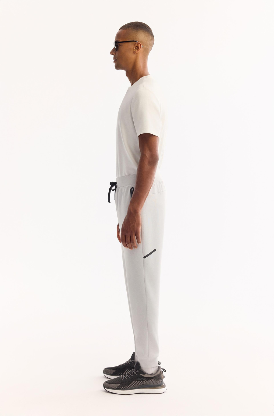 Açık Gri Bel Lastikli Yan Cep Fermuar Fleksi Baskılı Regular Jogger