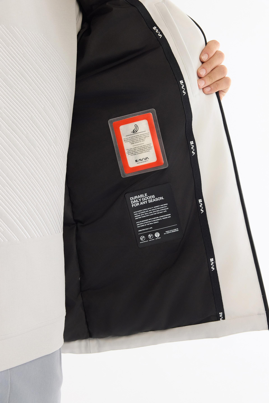 Açık Gri Kapüşonlu Yaka Desen Detaylı Kaz Tüyü Mont