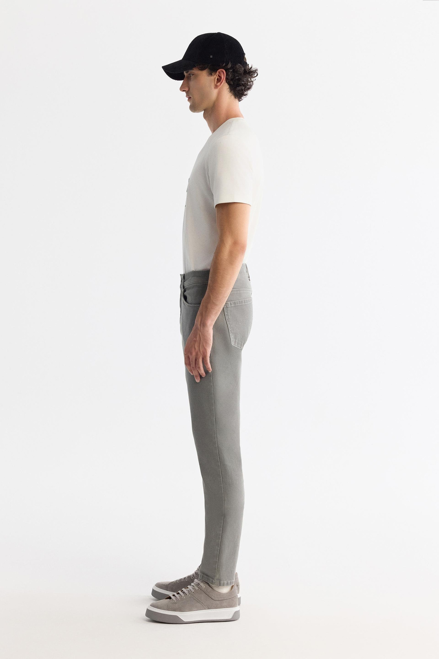 Açık Haki Eskitme Yıkamalı Esnek Jean Pantolon