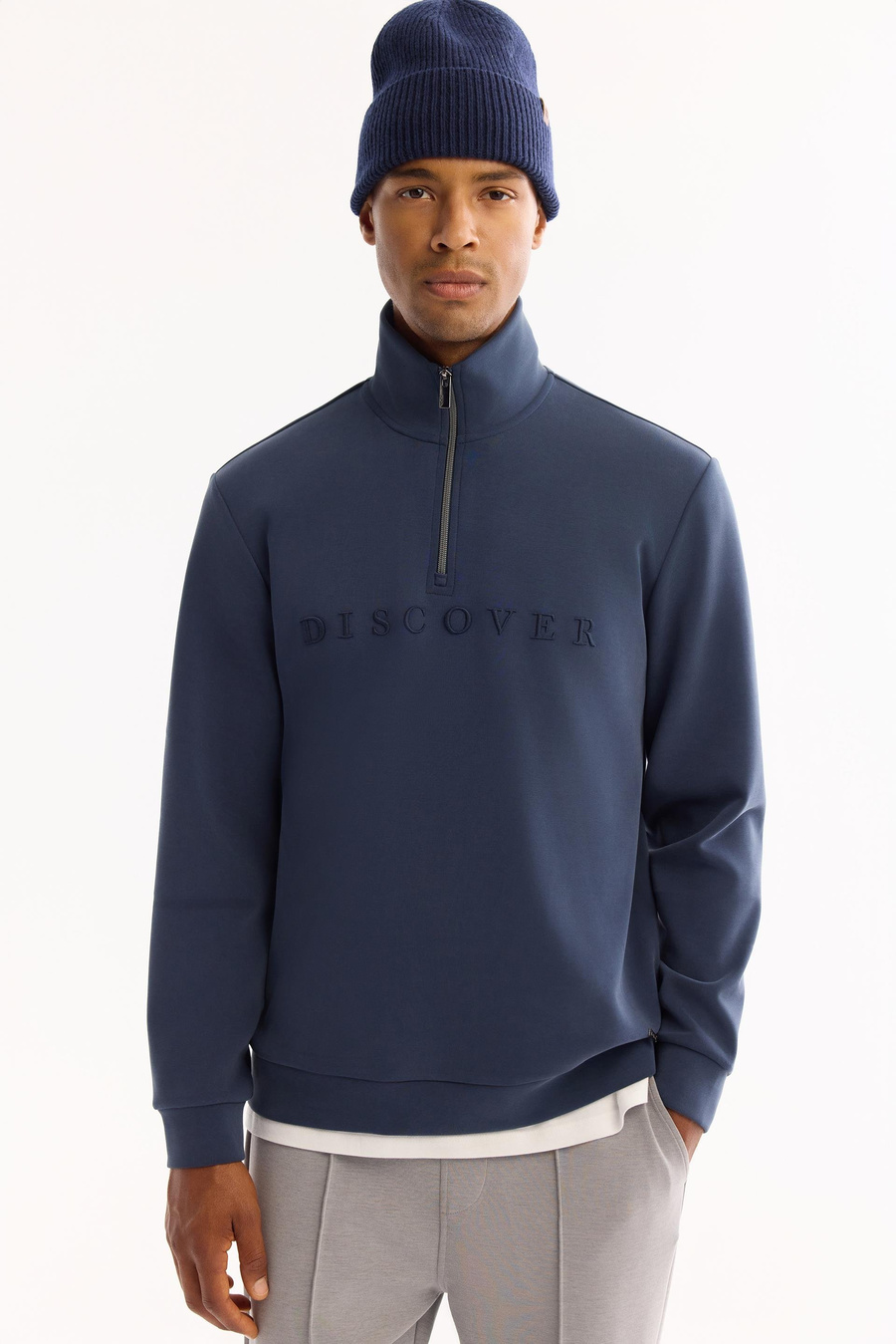 Açık Lacivert Fermuar Dİk Yaka Nakış Baskılı Soft Touch  Sweatshirt