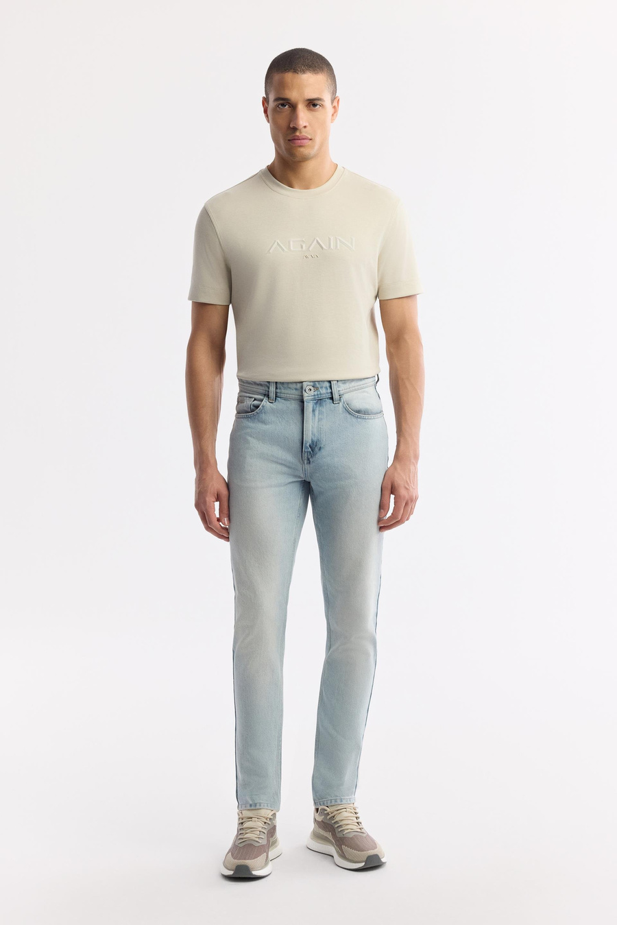 Açık Mavi Eskitme Yıkamalı Slim Fit Denim Pantolon