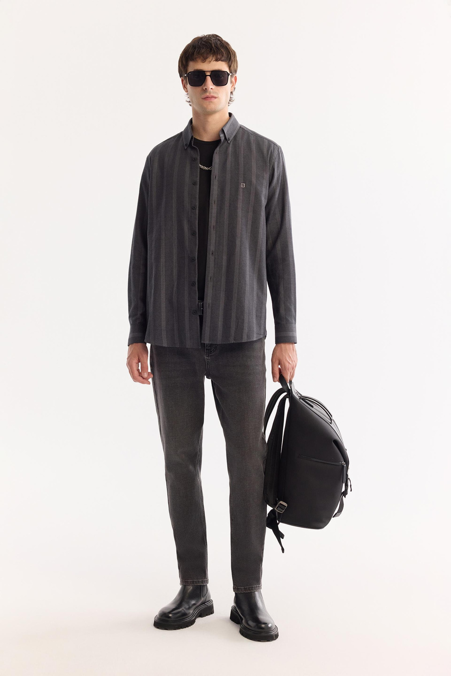 Antrasit Düğmeli Yaka %100 Pamuk Regular Fit Uzun Kollu Gömlek
