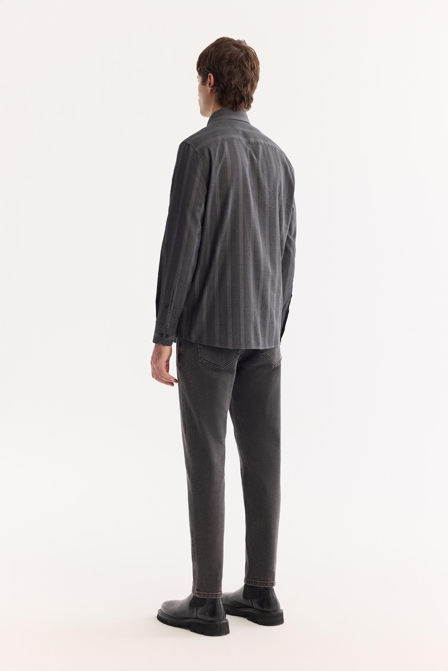 Antrasit Düğmeli Yaka %100 Pamuk Regular Fit Uzun Kollu Gömlek